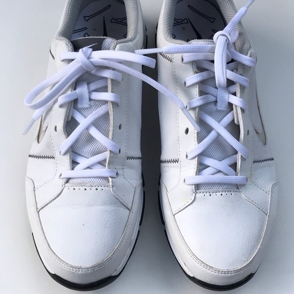 NIKE GOLF SHOE - Picture 3 of 6